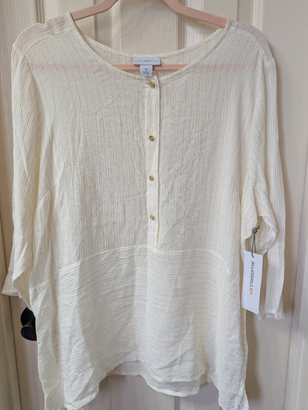 NWT Liz Claiborne White 3/4 Sleeve Top Shimmer Gold Buttons Size XL